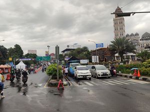 Hari Pertama 2023, Lalin Jalur Puncak Ramai Lancar
