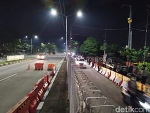 Arus Lalu Lintas Lancar, Suramadu Belum Ditutup 45 Menit Sebelum Tahun Baru