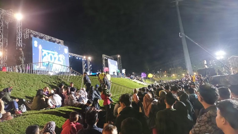 Tahun Baru 2023 di TMII Tahun Baru 2023 di TMII
