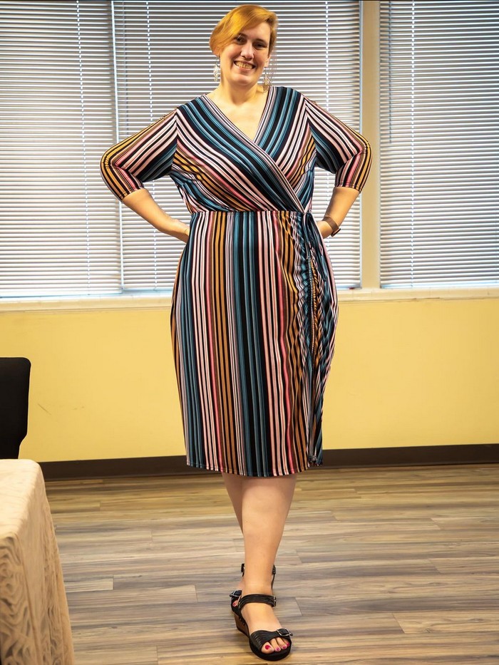 Tanya Herbert, wanita dengan kaki terbesar di dunia.