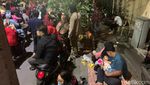 Antusias Warga Medan Menunggu Pesta Kembang Api