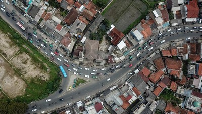 Begini Foto Udara Arus Balik Libur Nataru di Tol Cileunyi