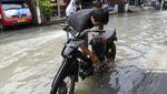 Banjir Rendam Jakarta Utara Siang Tadi