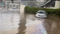 Sejumlah jalan di San Francisco, California, AS, terendam banjir 31 December 2022.