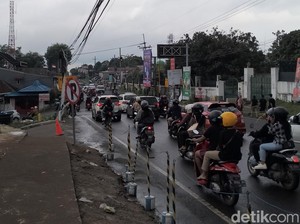 Kondisi Terkini Kepadatan di Jalur Wisata Pacet Mojokerto