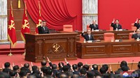 Pemimpin tertinggi Korea Utara (Korut) Kim Jong Un meluncurkan tujuan baru bagi militernya untuk 2023. Hal ini diungkapkan pada pertemuan Partai Buruh yang berkuasa pekan ini.