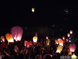1000 Lampion Doa Diterbangkan di Kulon Progo, Sambut Tahun Baru 2023