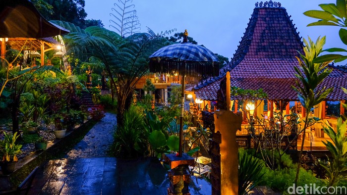 Mandapa Kirana Resort di Sentul Mandapa Kirana Resort di Sentul