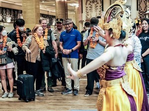 Sandiaga: RI Masih Terbuka untuk Turis China, Tapi Tetap Hati-hati