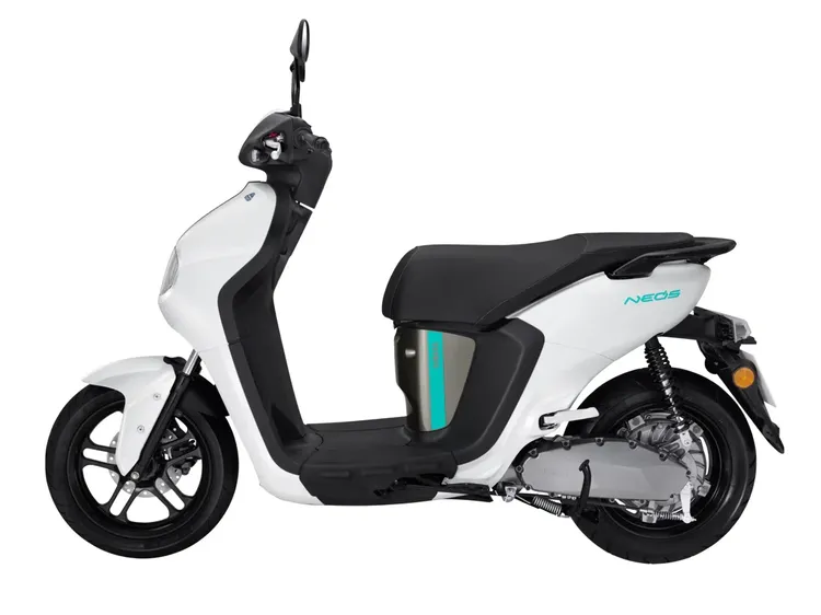 Lihat Lebih Dekat Skuter Listrik Yamaha Neo, Harga Rp 32 Jutaan