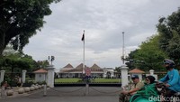 Suasana depan Istana Kepresidenan Gedung Agung Jogja. Foto: Anggah/detikJateng