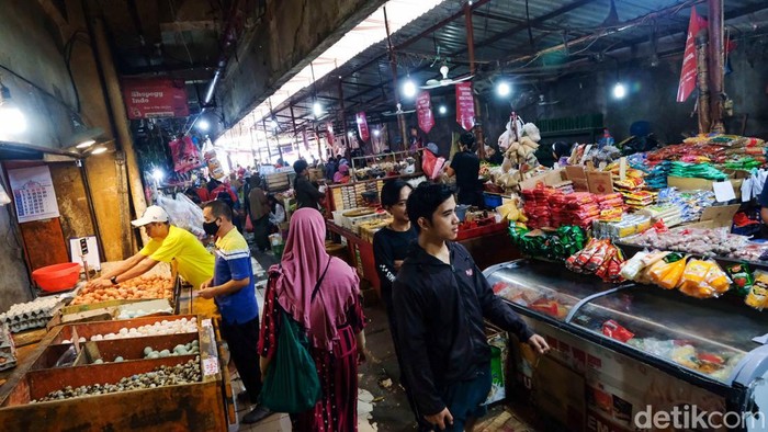Harga pangan di Jakarta seperti cabai merah dan lain-lain terpantau naik di awal tahun 2023. Informasi ini disampaikan situs Pemprov DKI Jakarta.