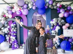 7 Potret Ultah Bilqis Anak Ayu Ting Ting, Kompak Cosplay Jadi Wenesday Addams