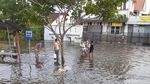 Penampakan Banjir di Jalan Kaligawe Semarang, 3 Hari Belum Surut