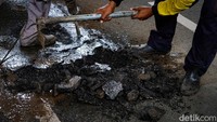 Kasubdit Gakkum Ditlantas Polda Metro Jaya AKBP Jhoni Eka Putra mengatakan pihaknya masih memberikan toleransi bagi pesepeda untuk melintas di ruas jalan tersebut sebelum pukul 06.00 WIB. Memang, kecelakaan terjadi pada pagi hari tadi.  