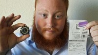 Seorang pria membeli jam tangan US$ 5,99 yang ternyata adalah salah satu jam tangan paling diminati buatan Jaeger-LeCoultre. Pria itu akhirnya menjual jam tangan seharga US$ 35.000.