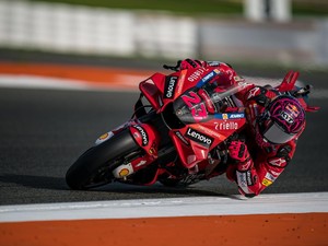 Bastianini Bicara tentang Rivalitas dengan Bagnaia dan Marc Marquez