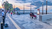 Penataan Kawasan Bunaken meliputi pembangunan Dermaga baru, Jalan Lingkungan, Gerbang Penanda, Street Furniture, serta Panggung Budaya yang dapat digunakan masyarakat setempat untuk melakukan berbagai kegiatan. Pembangunannya mengusung konsep Ecotourism Village agar nuansa perdesaan tetap terjaga, salah satunya dengan memberdayakan rumah warga setempat menjadi homestay dengan mempertahankan arsitektur khas Minahasa.