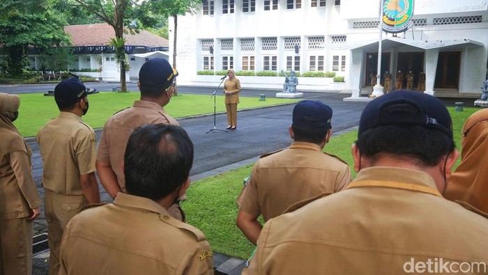 Ipuk Pimpin Apel Karyawan Paparkan Agenda Prioritas Tahun 2023