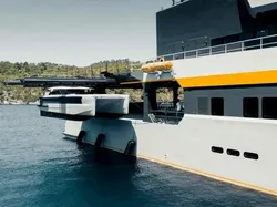 Intip Koleksi Kapal Mewah Pendiri WhastApp, Harga Rp 3 Triliun