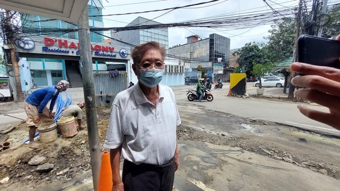 Ketua RT 015 RW 01, Kebon Kelapa, Gambir, Jakpus, Labaron.