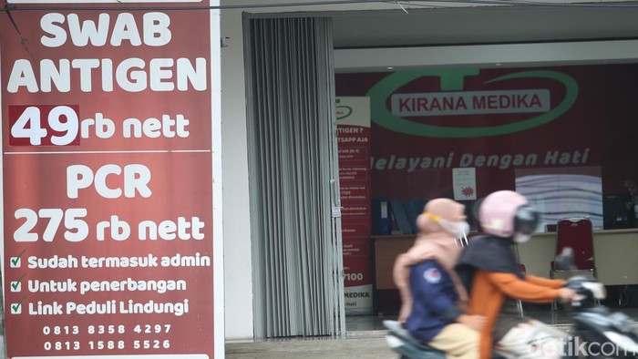 Setelah PPKM resmi dicabut, layanan swab PCR dan antigen semakin sepi. Namun, permintaan yang masih ada kebanyakan dari kalangan karyawan.