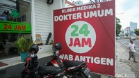 Menkes Budi juga mengatakan PCR dan antigen bukan merupakan sebuah kewajiban. Akankah bisnis ini kembali pudar?  