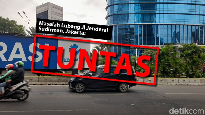 Lubang Jl Jenderal Sudirman selesai ditambal. (Repro Mindra Purnomo/Foto Ilham Oktafian/detikcom)