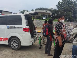 4 Pekerja Tertimbun Longsor Galian Proyek di Sleman, 1 Dilaporkan Tewas