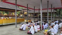 Area inti yang digunakan untuk berdoa umat Hindu di Pura Tirta Empul.