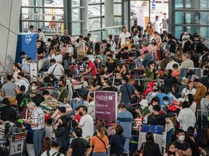 Mati Lampu, Bandara Manila Chaos-65 Ribu Penumpang Terlantar
