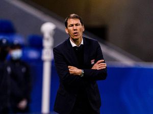 Conte Menolak, Posisi Garcia di Napoli Aman