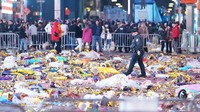 Diketahui jutaan orang berkumpul di Times Square untuk merayakan malam pergantian tahun. (David Dee Delgado/Getty Images)