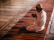 Doa Pergantian Tahun Baru Islam: Arab, Latin dan Artinya