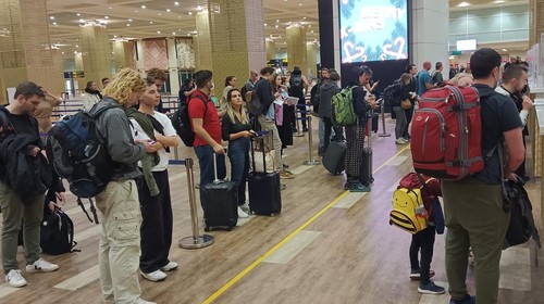 Suasana di Bandara I Gusti Ngurah Rai Bali.
