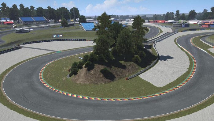 Tikungan 1 Sirkuit Sachsenring, Jerman.