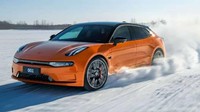 Menariknya, Zeekr menawarkan opsi pilihan Qilin Battery 140 kWh untuk varian WE penggerak motor tunggal. Diklaim jika menggunakan baterai itu bisa mencapai jarak 1.032 kilometer. Namun, opsi Baterai Qilin terbatas hanya 1.000 unit, dan konsumen harus membayar tambahan RMB 103.000 (Rp 203 jutaan). Foto: Zeekr