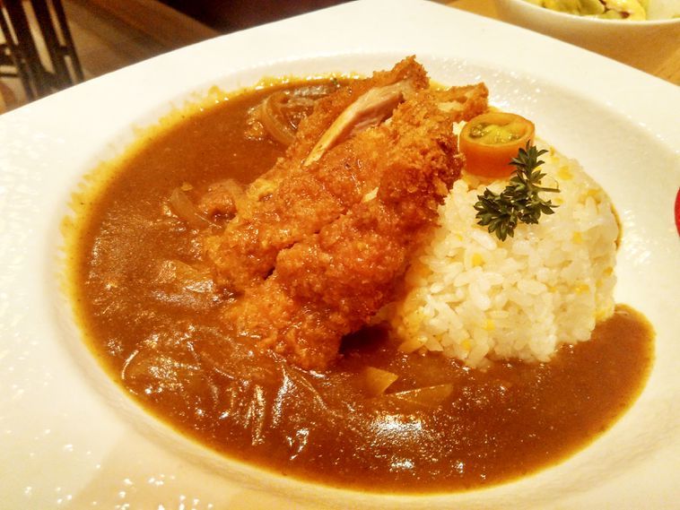 5 Restoran Ini Punya Nasi Kari Jepang yang Harum Gurih Bumbunya