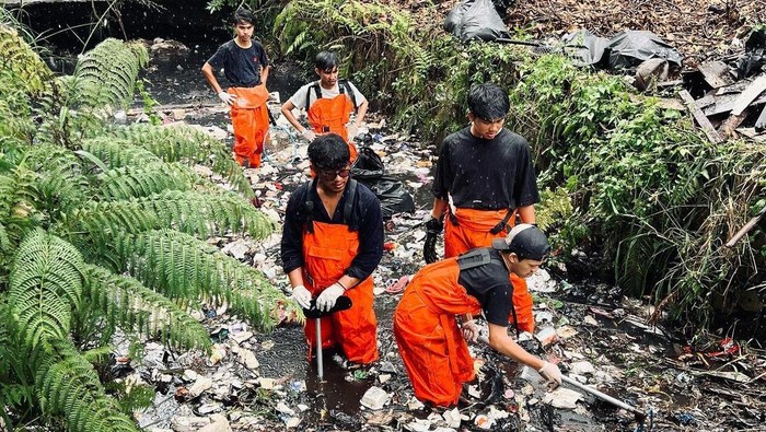 Aksi Pandawara dengan membuat konten bersih-bersih sungai banyak mendapat apresiasi dari berbagai kalangan. Mereka dianggap mampu menginspirasi dengan aksi menjaga lingkungan.