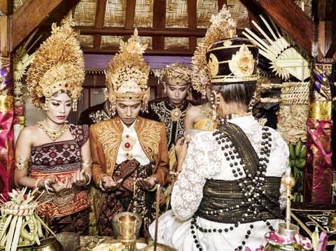 Baju Adat Bali Baju Adat Bali