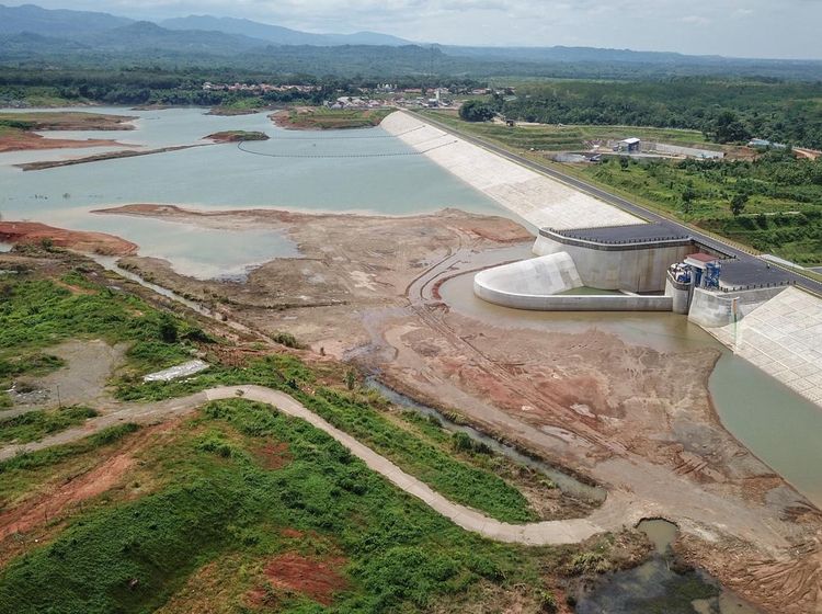 Baru Diresmikan Jokowi, Begini Potret Bendungan Sadawarna