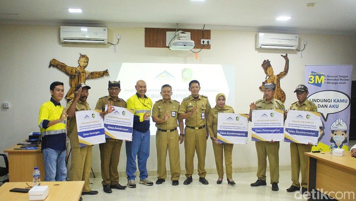 csr pt bsi ke 5 desa di pesanggaran