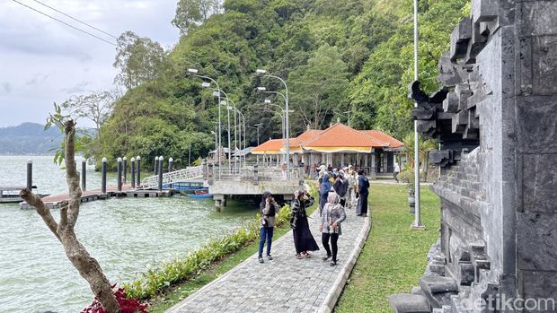 Desa Terunyan atau Trunyan Bali