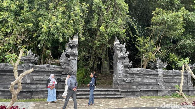 Desa Wisata Trunyan Sejarah Lokasi Dan Daya Tariknya