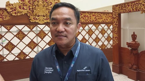 GM Bandara Internasional I Gusti Ngurah Rai Handy Heryudhitiawan usai menyambut kedatangan wisman pertama maskapai Korean Air, Minggu (01/01/2023) di Bandara Internasional I Gusti Ngurah Rai Bali.