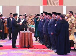 Gerakan Senyap ASS Mutasi Besar-besaran Pejabat Pemprov Sulsel di Awal Tahun