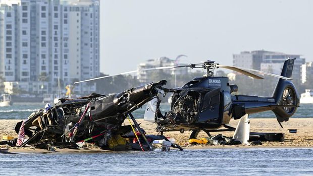 Dua helikopter bertabrakan di Australia pada Senin (2/1/2023). Dilaporkan, kecelakaan itu terjadi di area tujuan wisata Gold Coast di Brisbane, Australia.