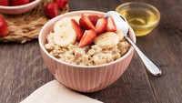 Biar Nggak Sia-sia, Perhatikan 5 Hal Ini Saat Makan Oatmeal