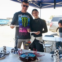 Ken Block sangat mendukung pilihan karier Lia, yang jadi pembalap di usia 16 tahun. Dukungan itu sering kali diungkapkan lewat unggahan di media sosial. Foto: Instagram/@kblock43 @liakblock