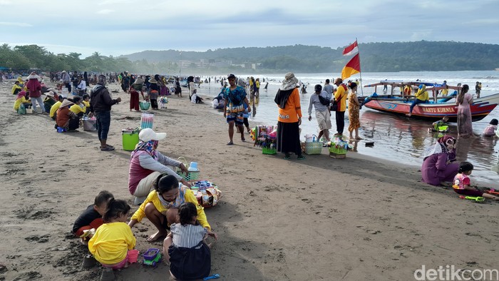 Kondisi pantai Pangandaran